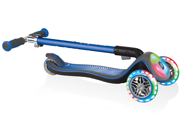 Самокат GLOBBER ELITE DELUXE FLASH LIGHTS Самокат GLOBBER ELITE DELUXE FLASH LIGHTS